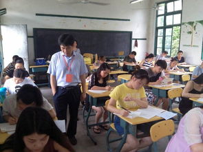 吳國榮到莆田地區電大巡查期末考試工作